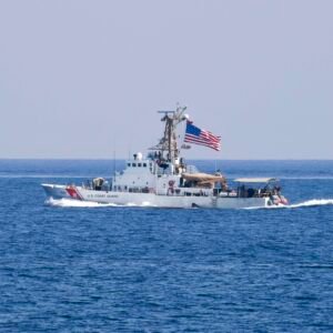 Island-class patrol boat 1/100 - Image 12